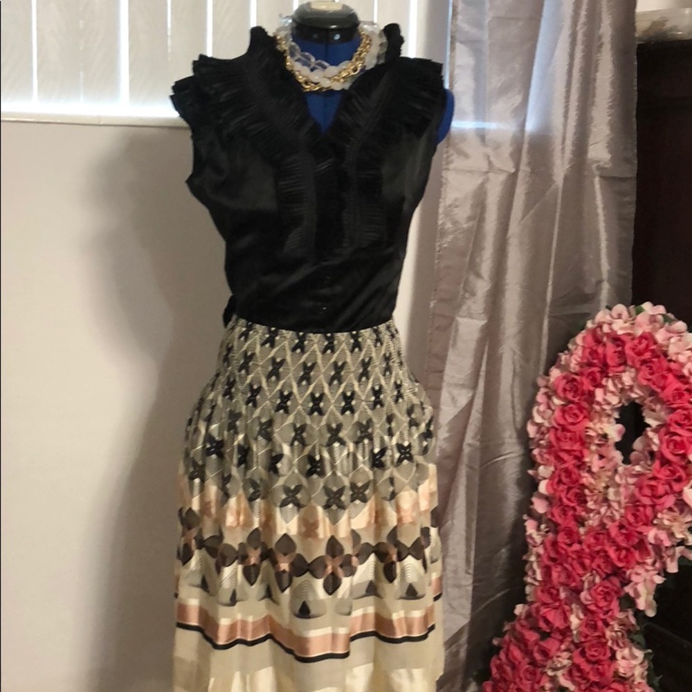 Cute printed skirt